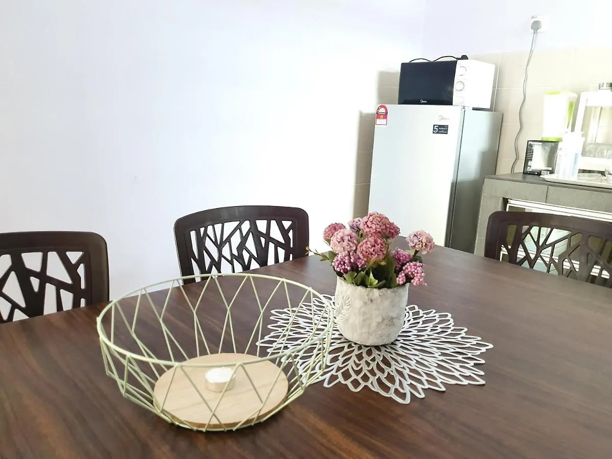 Ferienhaus Mak Inn Village- Private Pool, Bbq Set, Melayu Sahaja Malacca