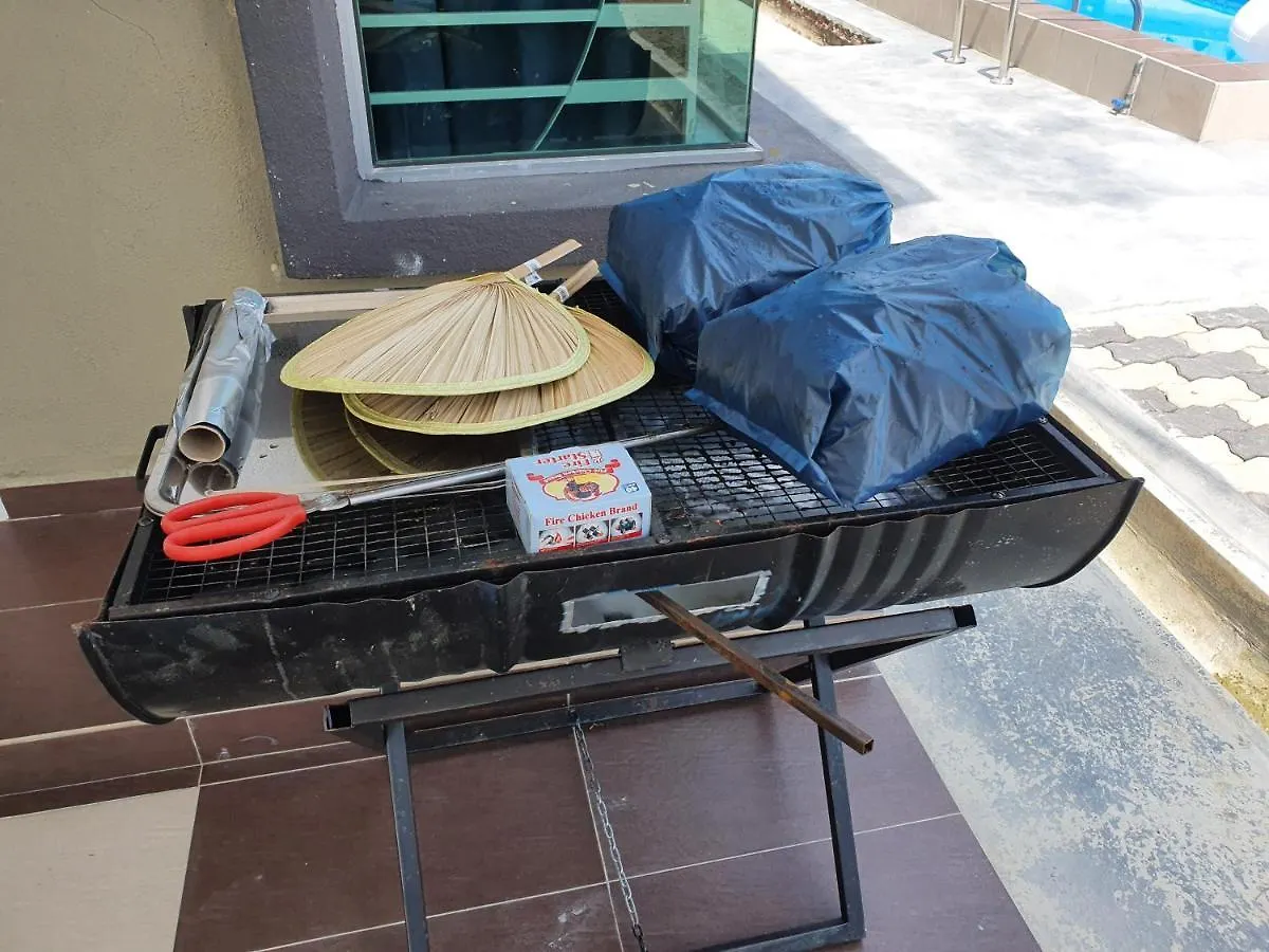 Mak Inn Village- Private Pool, Bbq Set, Melayu Sahaja Malacca Ferienhaus
